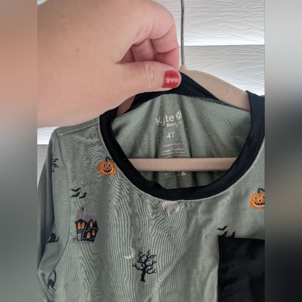 Kyte Baby Halloween Themed Long Sleeve Toddler T-Shirt - Picture 3 of 4